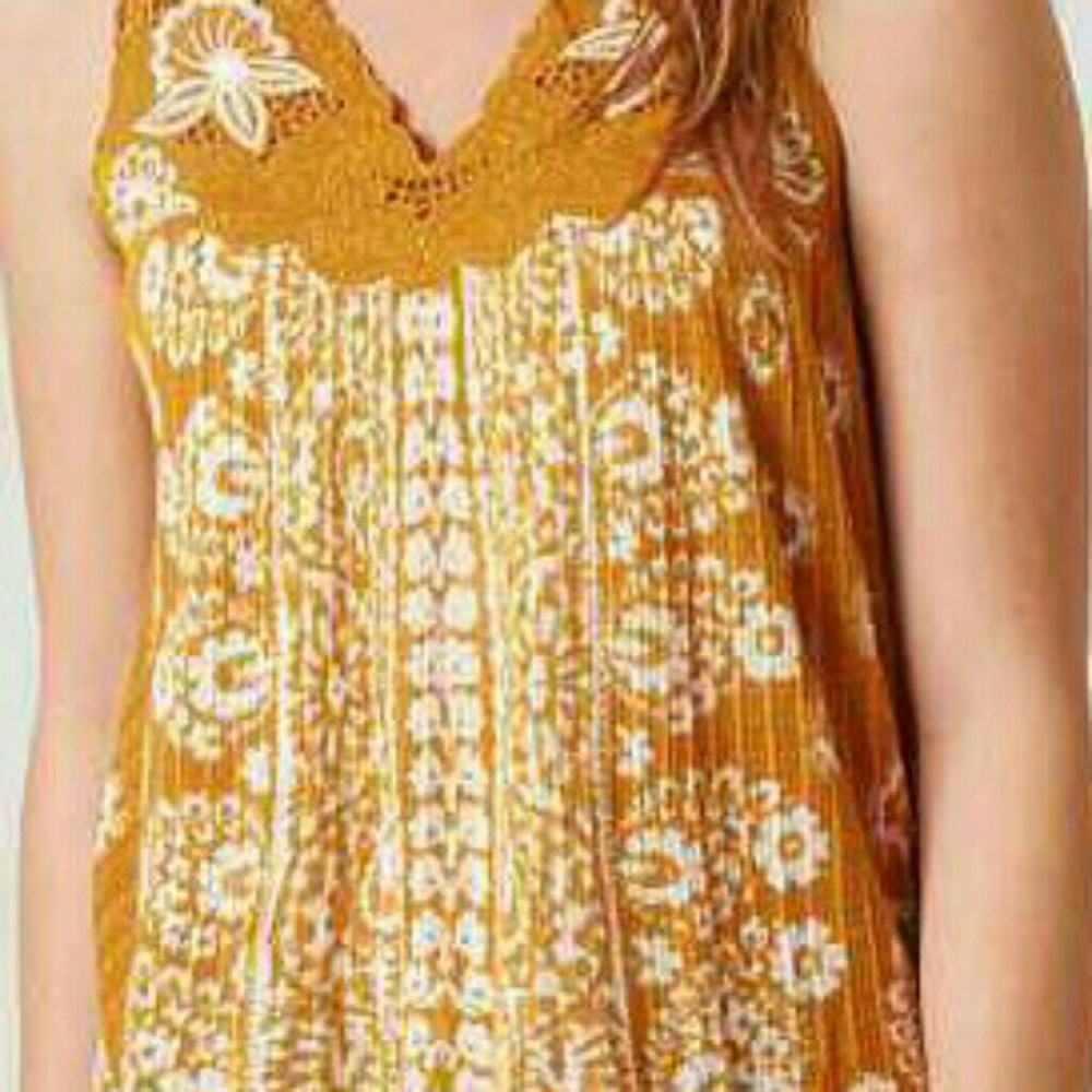 Lucky Brand Floral Lace Yoke Tank